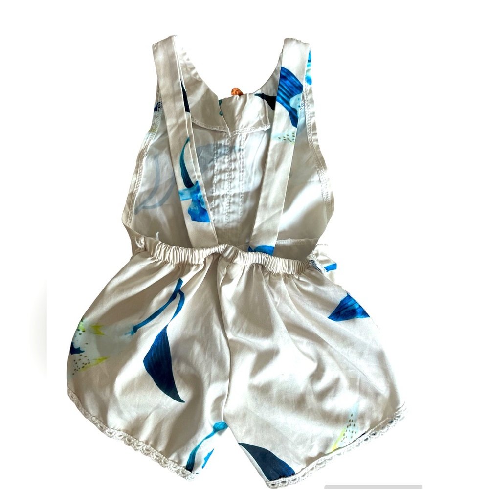 Playsuit - Picture 2 of 3